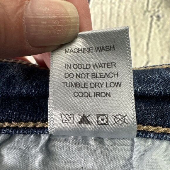 Judy Blue Jeans Womens 11/30 Blue Boyfriend Fit Distressed Stretch Mid Rise - Picture 11 of 13